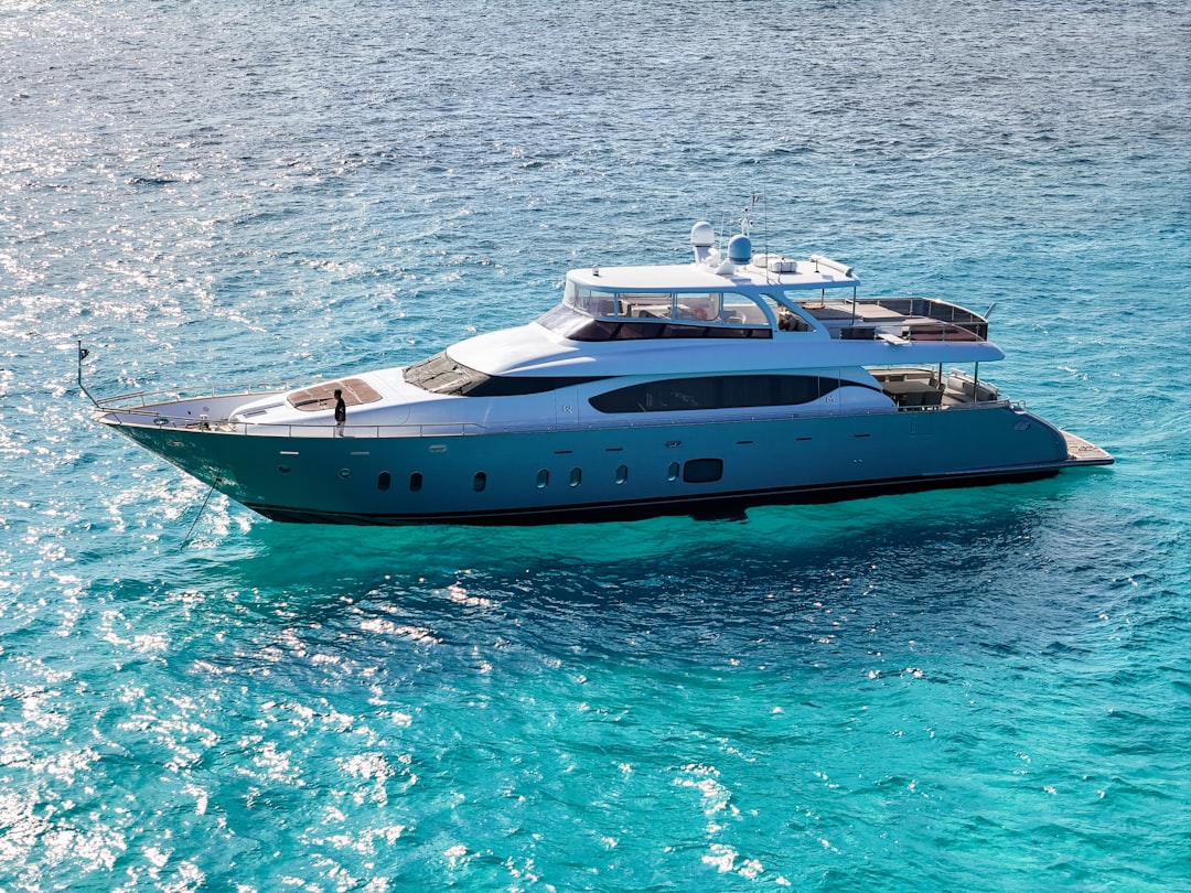 Efficient Yacht Management: The Complete Guide to Streamlining Operations and Reducing Costs