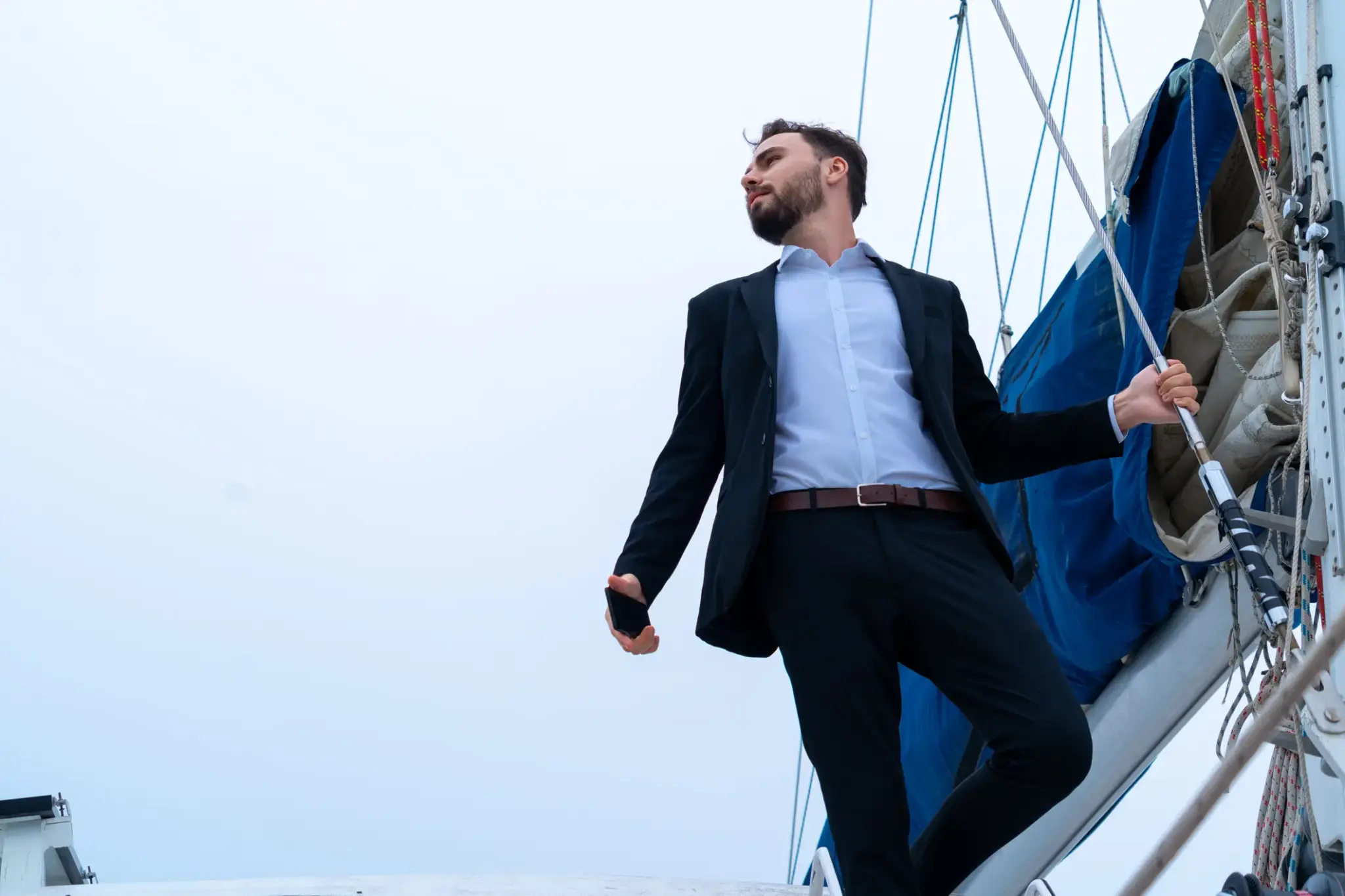 How to Choose a CRM for Marine Clients: A Complete Buying Guide